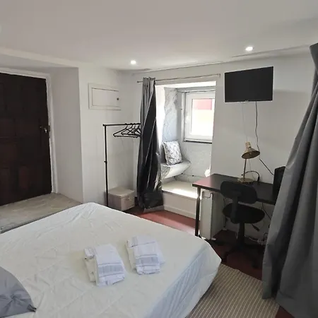 Casa Do Apeadeiro Feriehus *