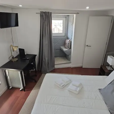 Casa Do Apeadeiro 펜션 빌라 푸카 데 아기아르